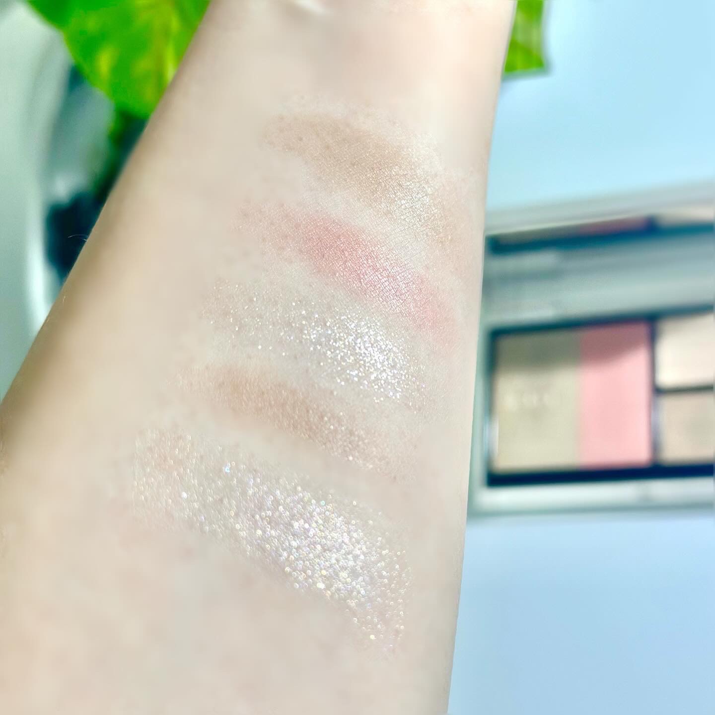 RMK シェイド&グロウ フェイスパレット /RMK/アイシャドウパレットを使ったクチコミ（3枚目）