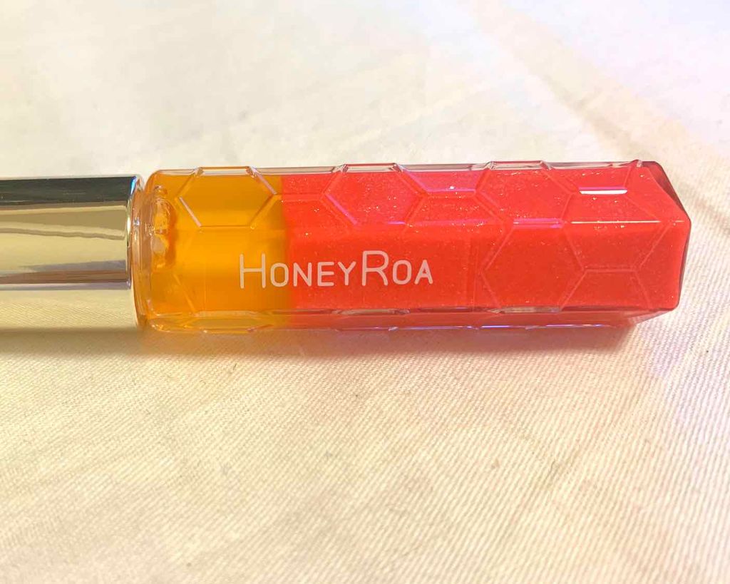 ハニーラスター r/ROAlív/リップグロスを使ったクチコミ（1枚目）