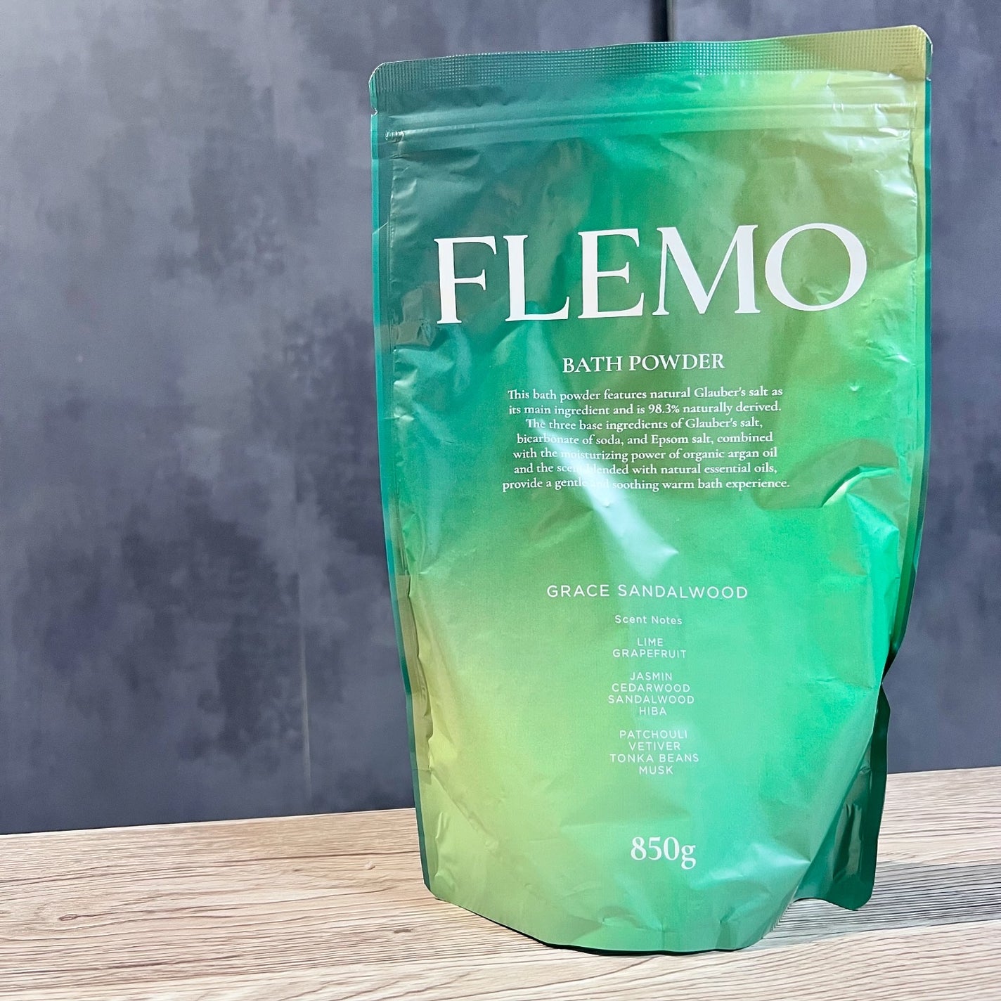フレモ バスパウダー グレイスサンダルウッド/FLEMO/無機塩系入浴剤を使ったクチコミ(1枚目)