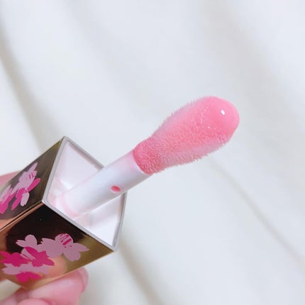 コンフォート リップオイル 14 サクラ(限定)/CLARINS/リップグロスを使ったクチコミ(2枚目)