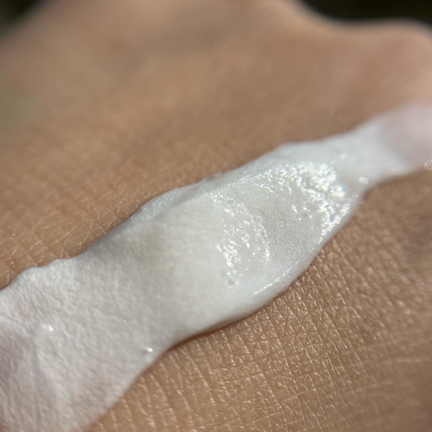 ハイドリウム トリプルヒアルロニックモイスチャライジングクレンザー/COSRX/洗顔フォームを使ったクチコミ（3枚目）