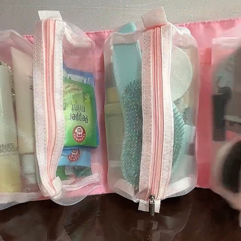 もふるん on LIPS 「HOLOMUAのメイクポーチ(国内検査済)旅行に行く時とか、ご..」(4枚目)