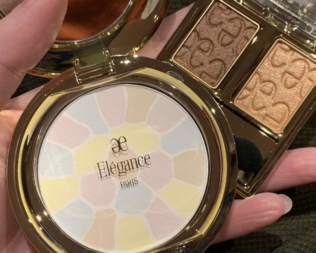 ラ プードル オートニュアンス/Elégance/プレストパウダーを使ったクチコミ(2枚目)