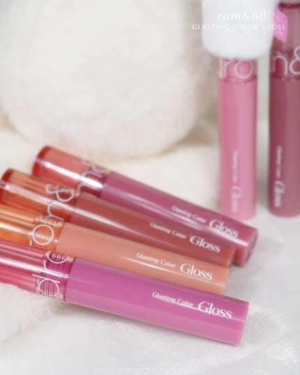 グラスティングカラーグロス/rom&nd/リップグロスを使ったクチコミ(4枚目)