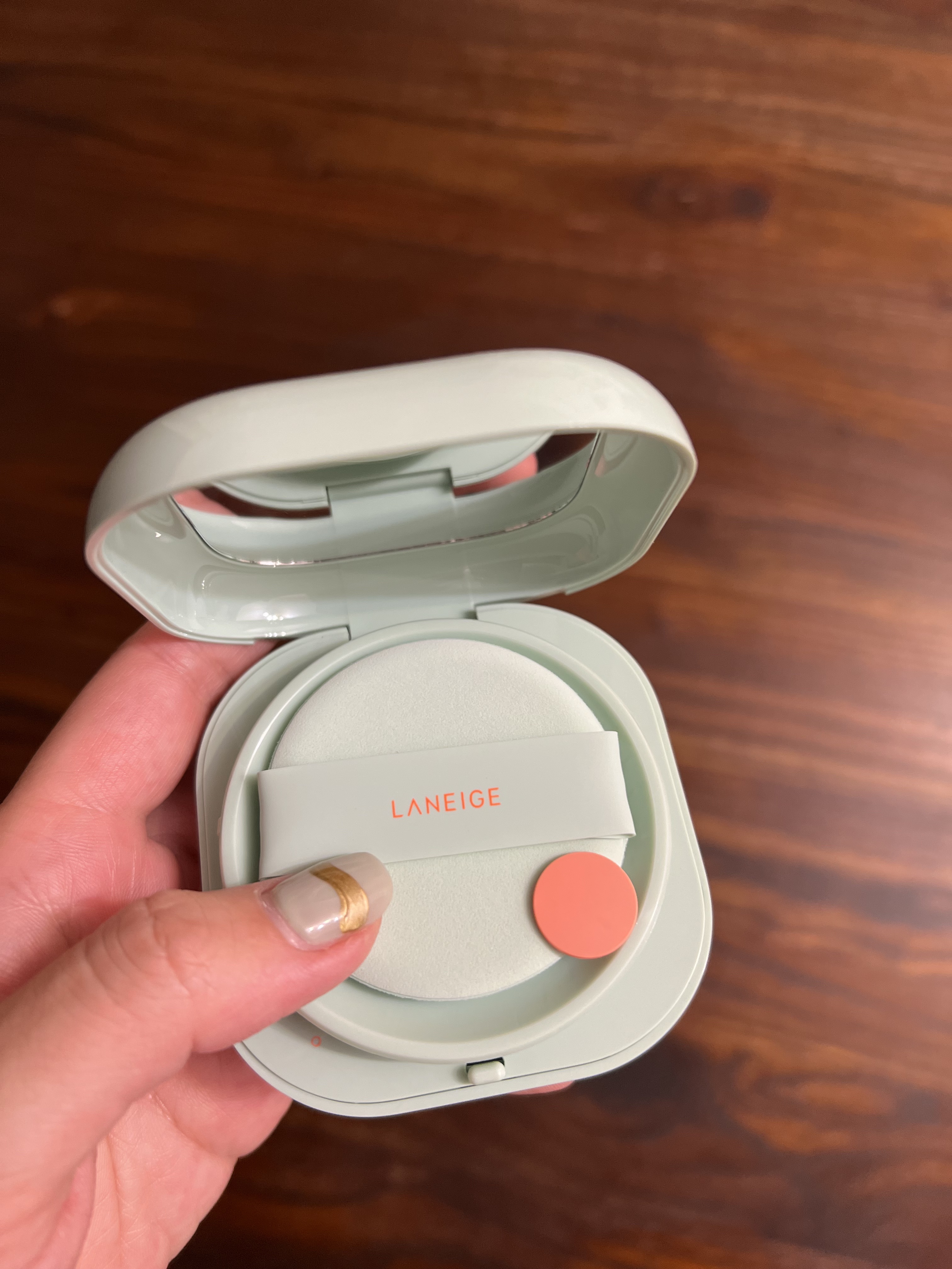 ネオクッション マット N/LANEIGE/クッションファンデーションを使ったクチコミ（2枚目）