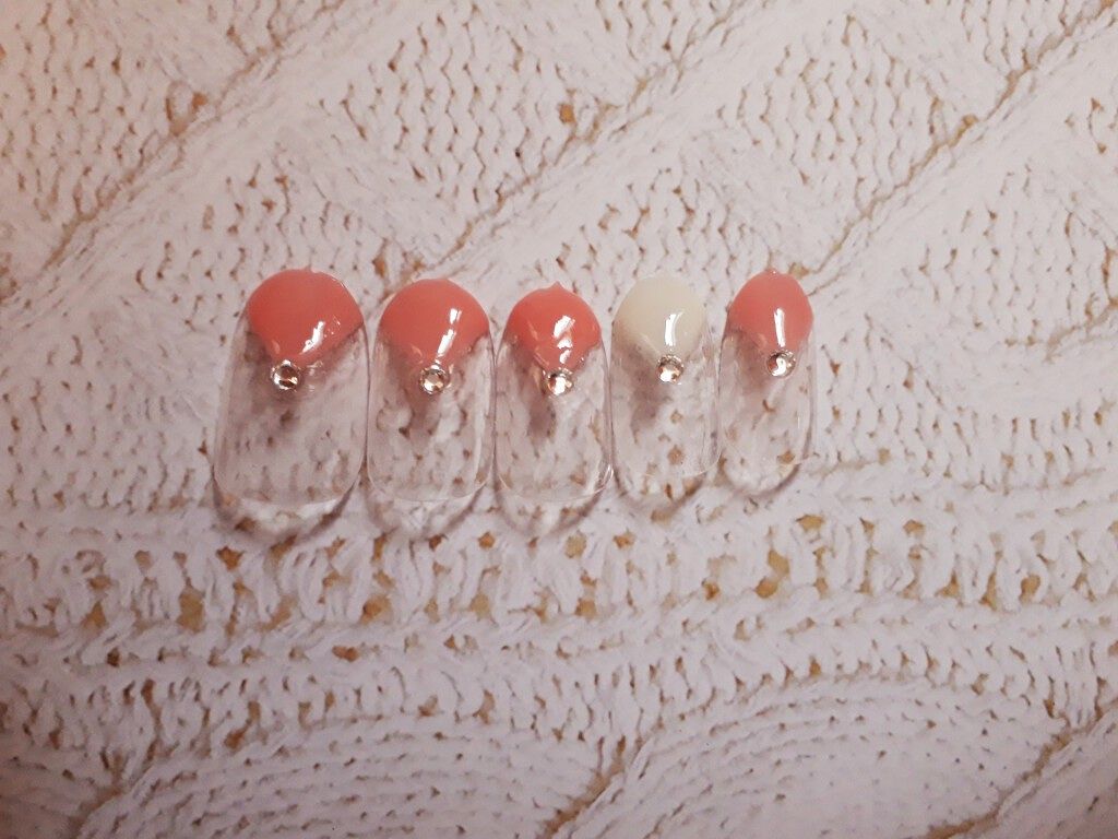 カラフルネイルズ/キャンメイク/マニキュアを使ったクチコミ（2枚目）