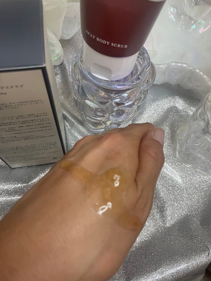 meltea ボディソープスクラブ/MelTea/ボディスクラブを使ったクチコミ(3枚目)