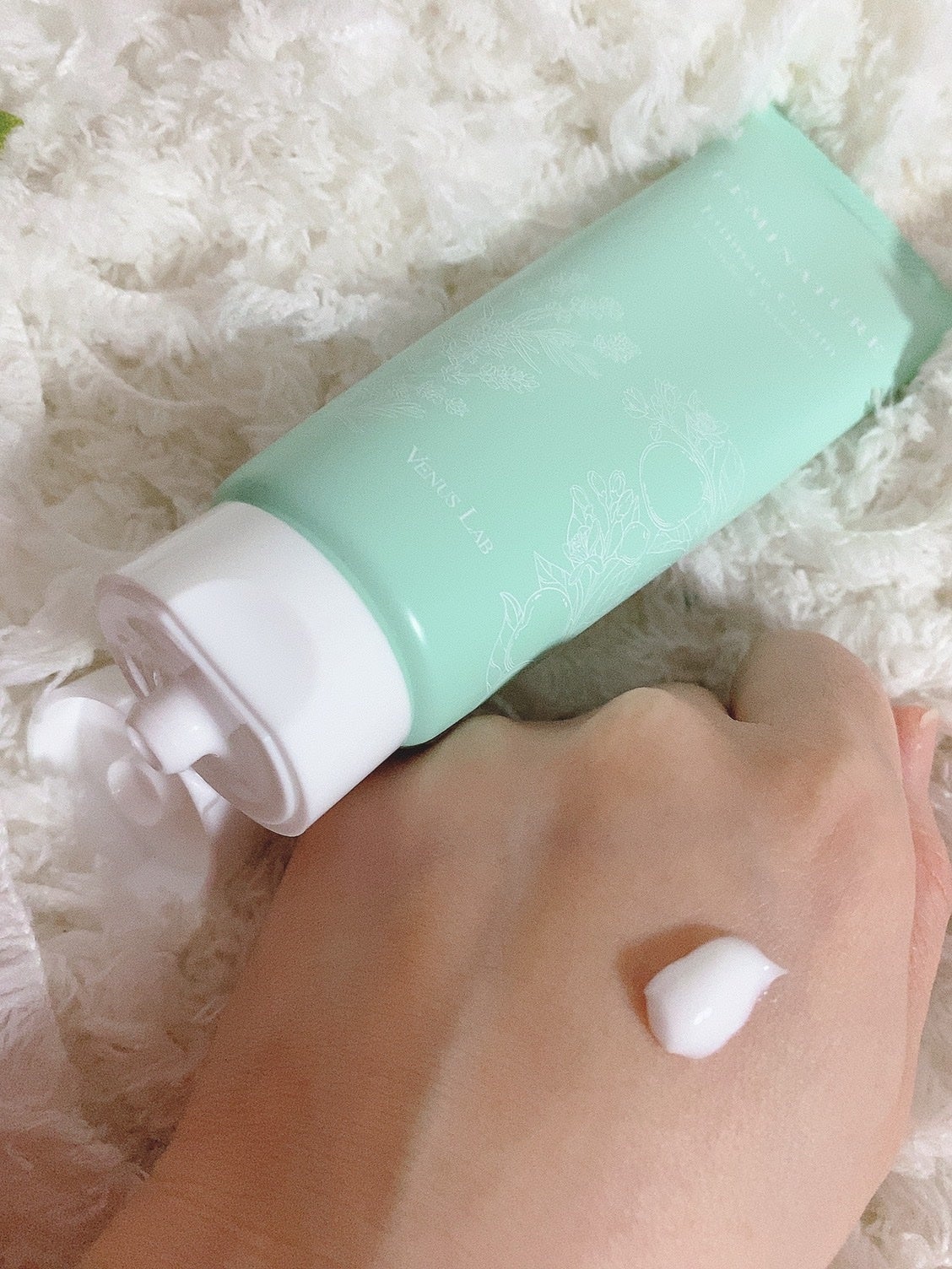 フェミナチュールインティメイトクリーム/ヴィーナスラボ/デリケートゾーンケアを使ったクチコミ(1枚目)