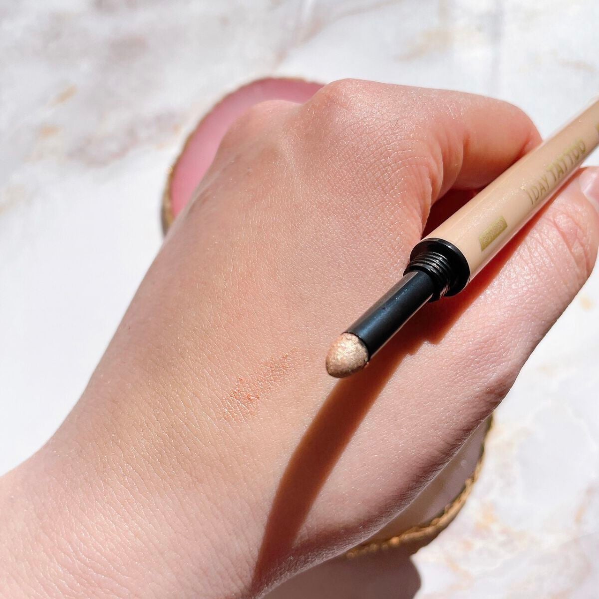 マルチブルーミングアイズ/K-パレット/スティックアイシャドウを使ったクチコミ(7枚目)