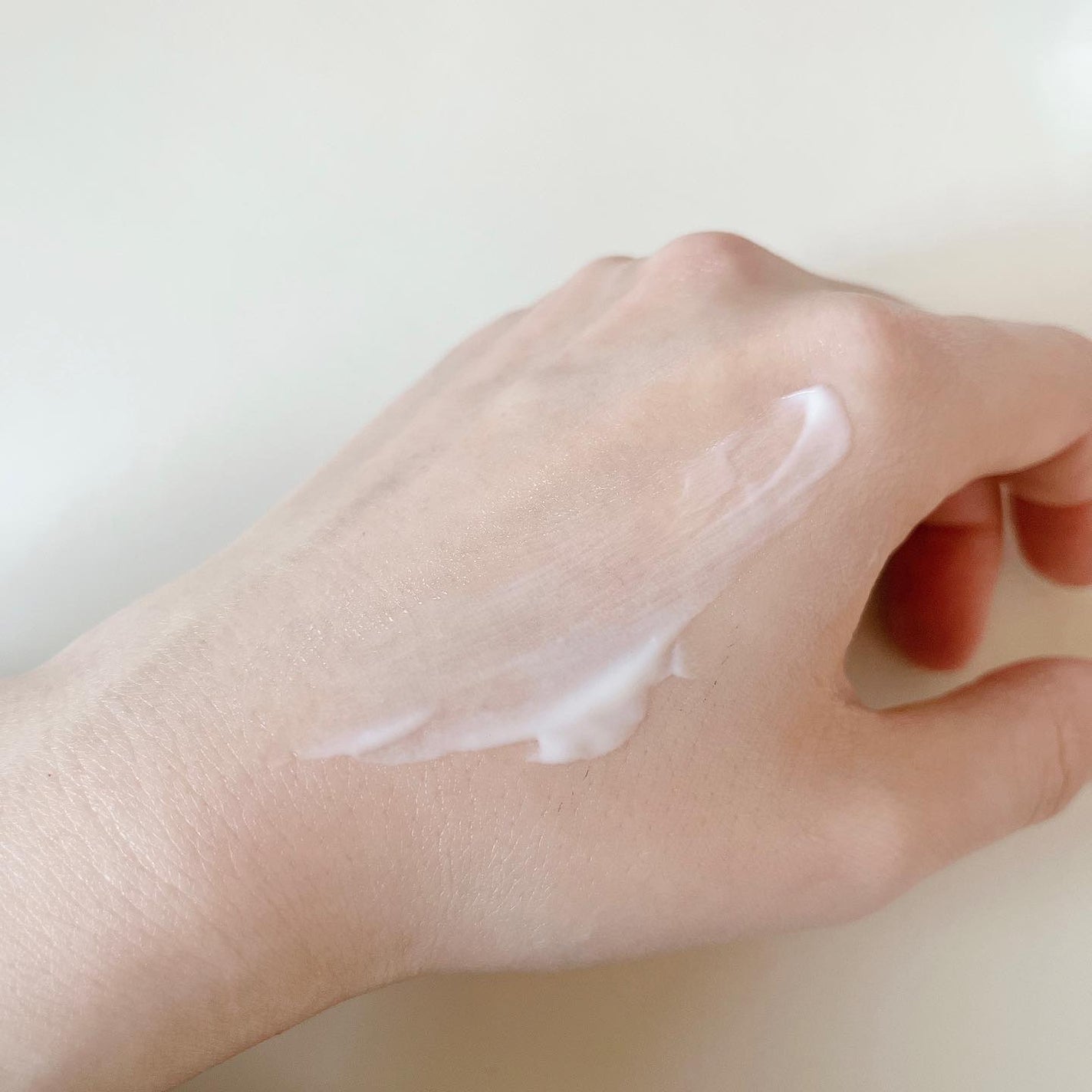 ニベアUV 薬用エッセンス/ニベア/日焼け止めローションを使ったクチコミ(5枚目)