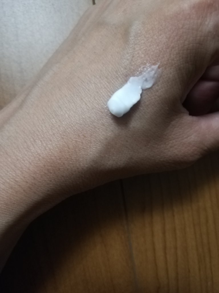 復活草クリーム ニュートリションチューブ/Abib /フェイスクリームを使ったクチコミ（3枚目）