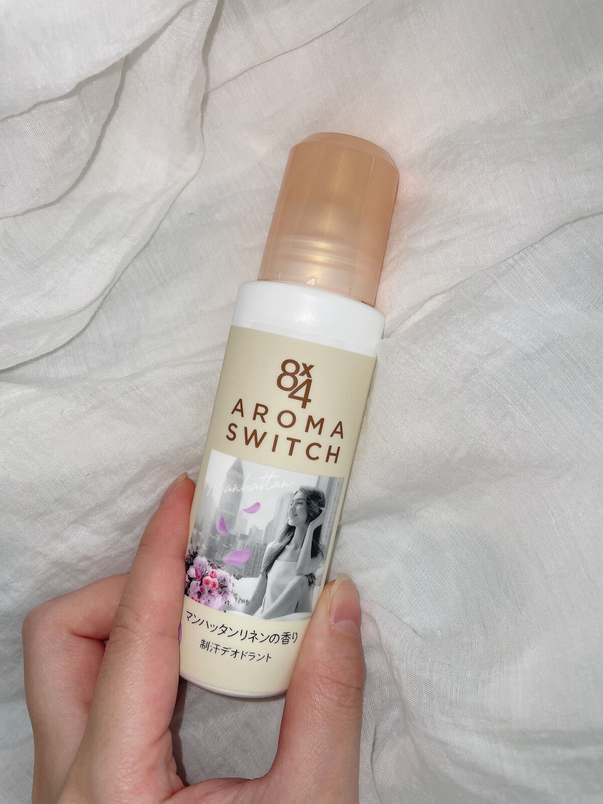 8x4 アロマスイッチ ロールオン マンハッタンリネンの香り/８ｘ４/デオドラント・制汗剤を使ったクチコミ（3枚目）
