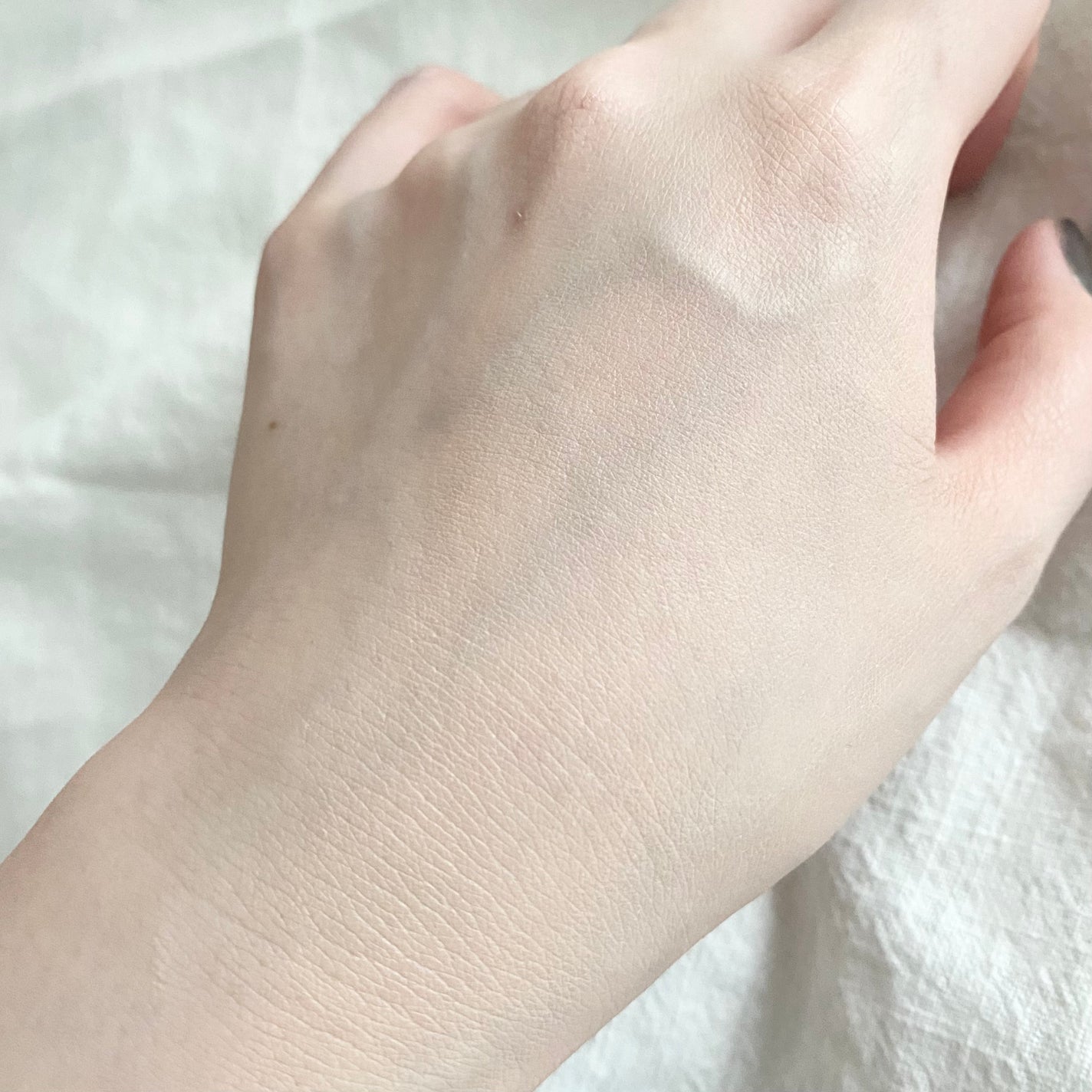 クレ・ド・ポー ボーテ タンフリュイドエクラ ナチュレル/クレ・ド・ポー ボーテ/リキッドファンデーションを使ったクチコミ(5枚目)