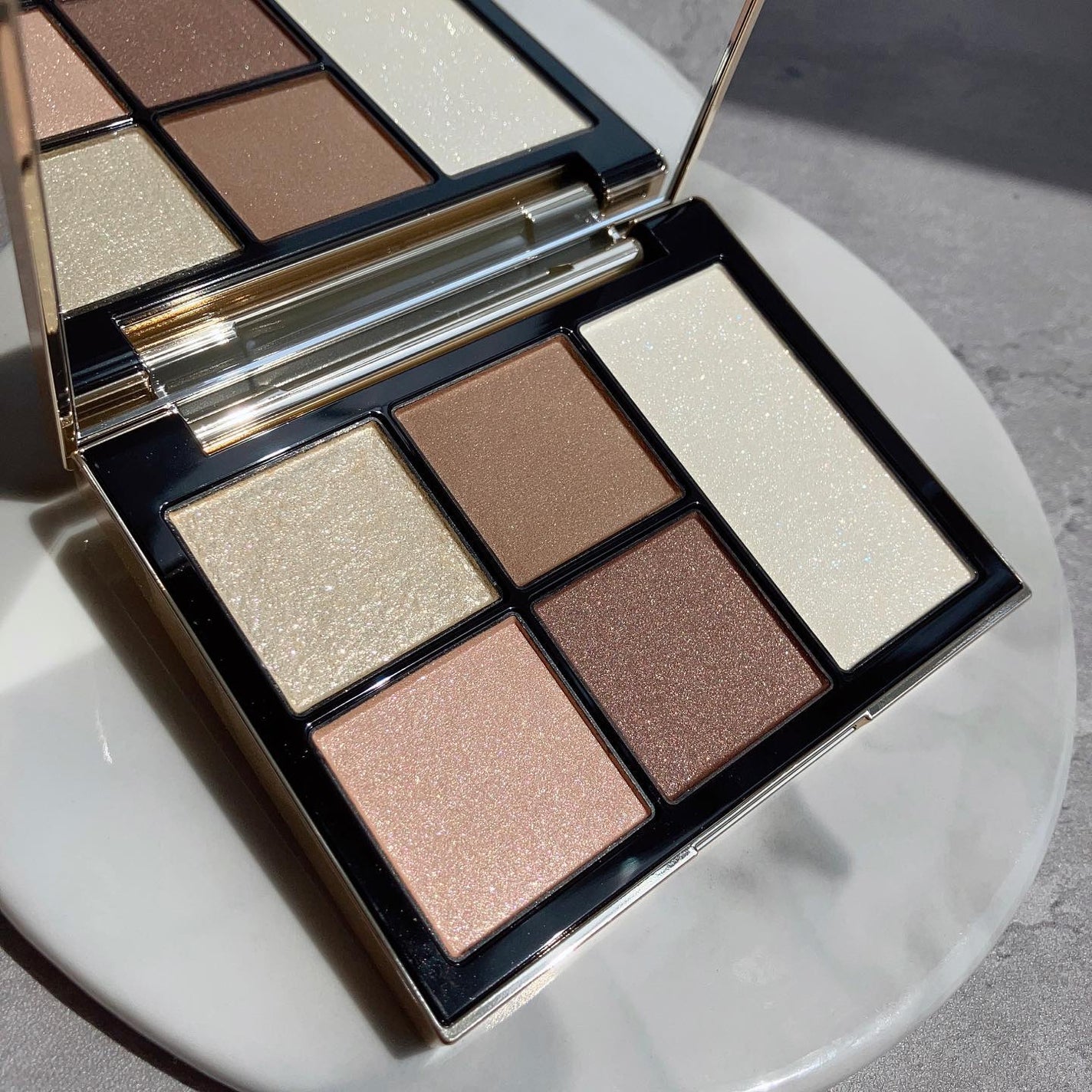 フェイス スタイリスト/SNIDEL BEAUTY/アイシャドウパレットを使ったクチコミ(5枚目)