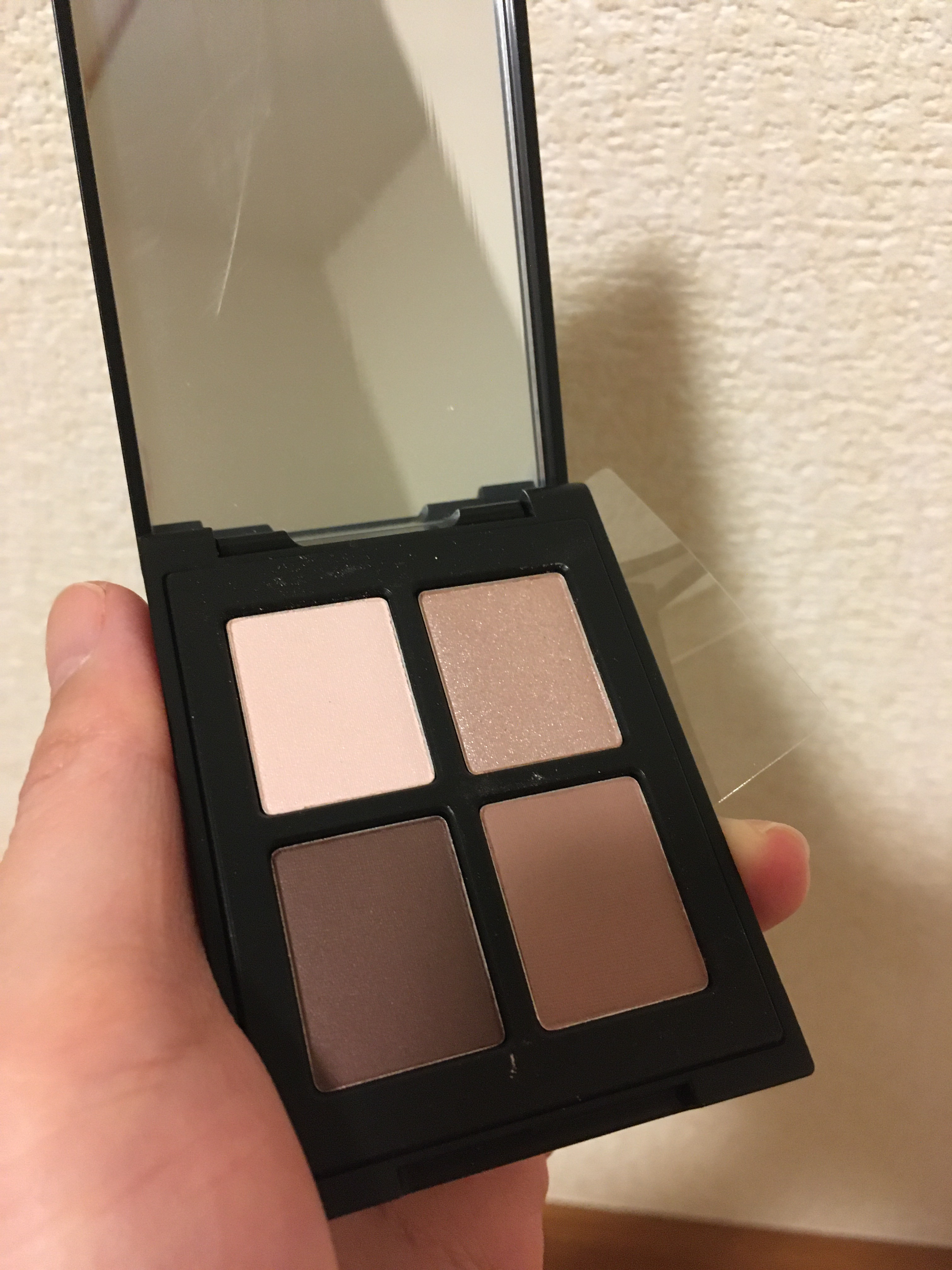 エトワルローズ 4色アイシャドウ 13 キャネル/Étoile Rose/アイシャドウパレットを使ったクチコミ（1枚目）