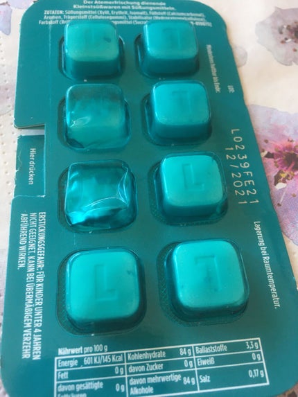 リステリン リステリン ウォータリータブレットのクチコミ「<リステリン ウォータリータブレット>
日本でもお馴染みのリステリン。大体3€くらい。こちら.....」(3枚目)