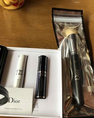 バックステージ フルイド ファンデーション ブラシ フルカバー/Dior/メイクブラシを使ったクチコミ（1枚目）