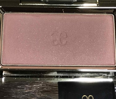 Elégance エモーショナル フェイスのクチコミ「Elégance
エモーショナル フェイス
BE401
税込み6050円
金ピカの鏡付きのケー.....」（3枚目）