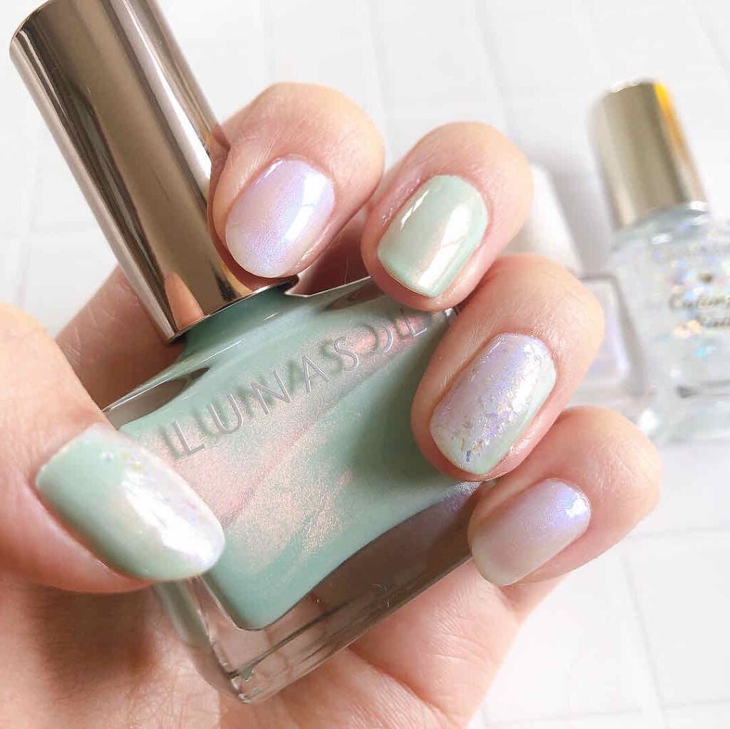 カラフルネイルズ/キャンメイク/マニキュアを使ったクチコミ(1枚目)