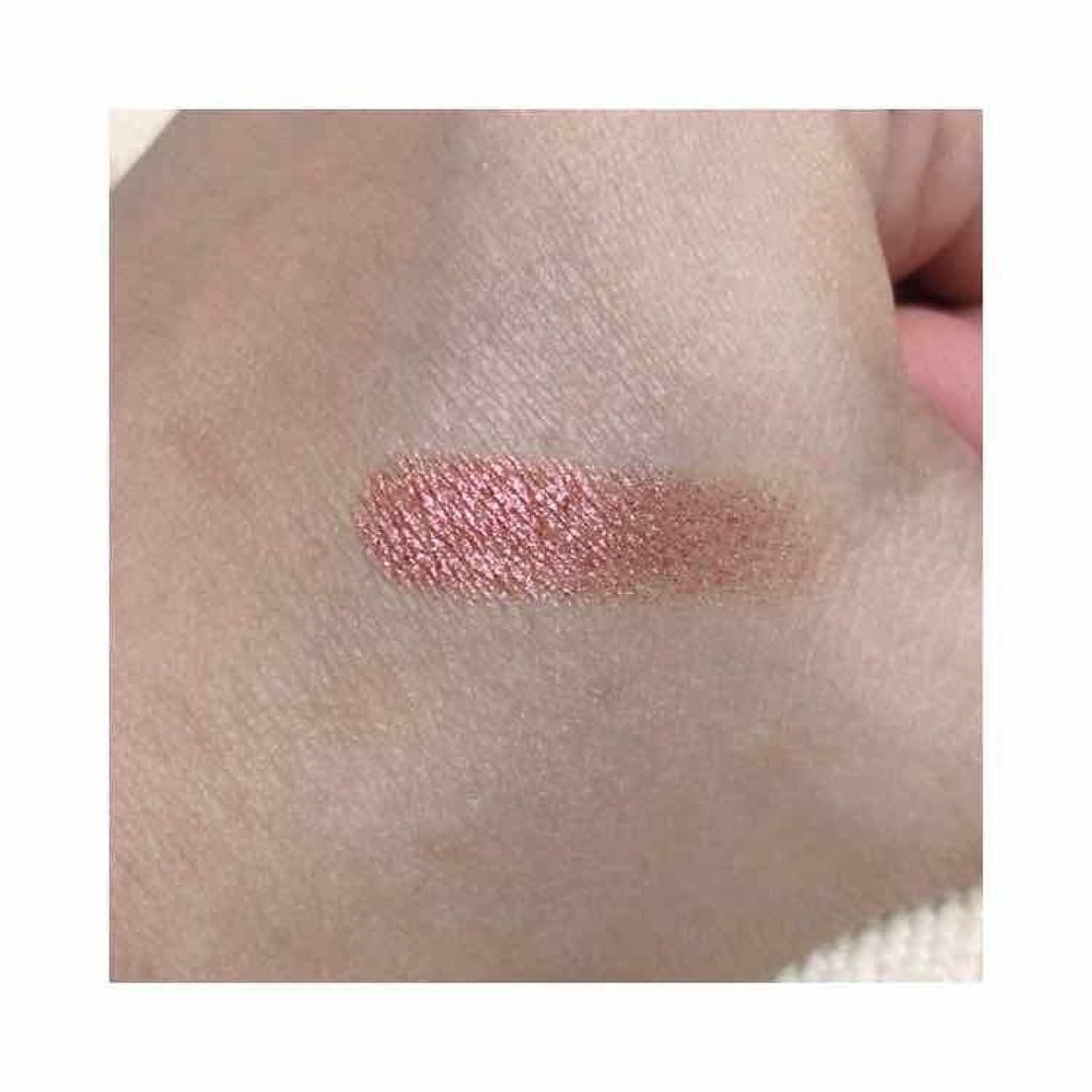 プリズム エアー シャドウ/CLIO/単色アイシャドウを使ったクチコミ（2枚目）