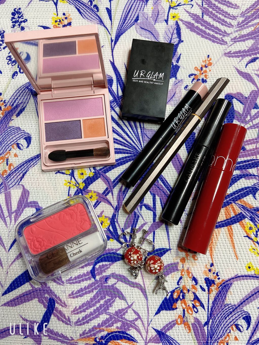 フーミー アイシャドウパレット/WHOMEE/アイシャドウパレットを使ったクチコミ（2枚目）