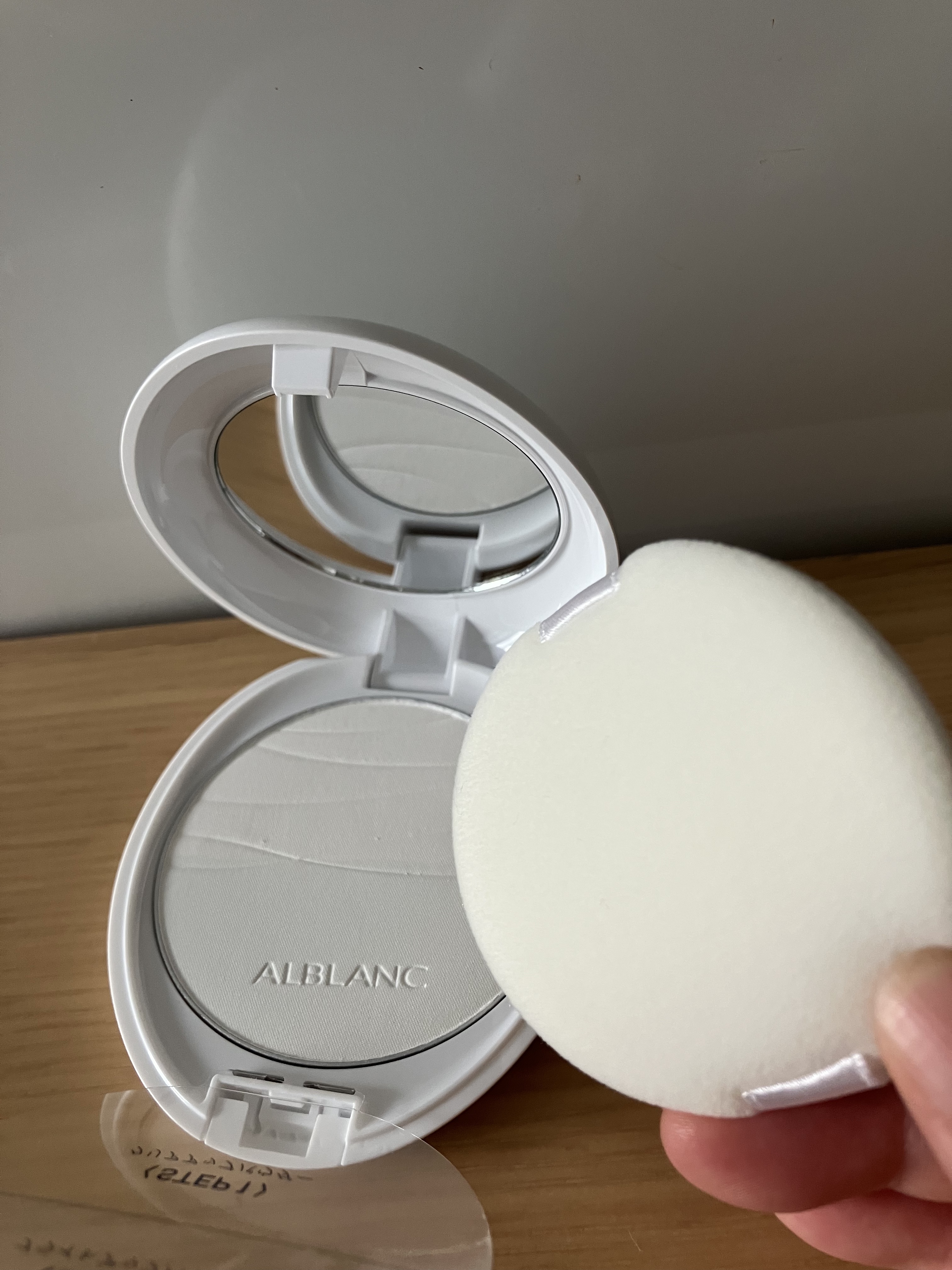 クラリティブラン フィニッシャー/ALBLANC/プレストパウダーを使ったクチコミ（3枚目）