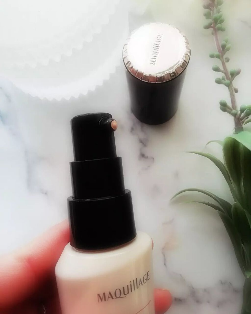 ドラマティックエッセンスリキッド/マキアージュ/リキッドファンデーションを使ったクチコミ(3枚目)