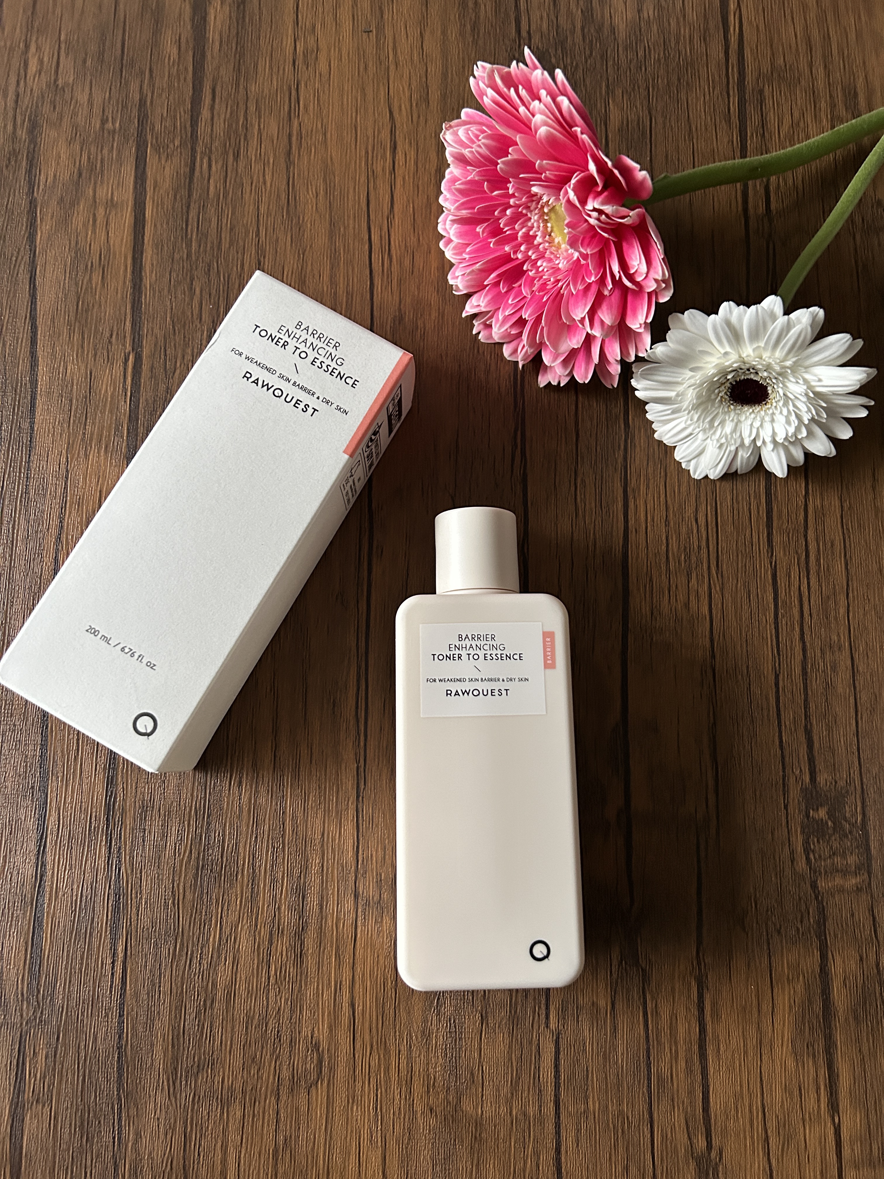 バリアエンハンシングトナーエッセンス/RAWQUEST/化粧水を使ったクチコミ（1枚目）