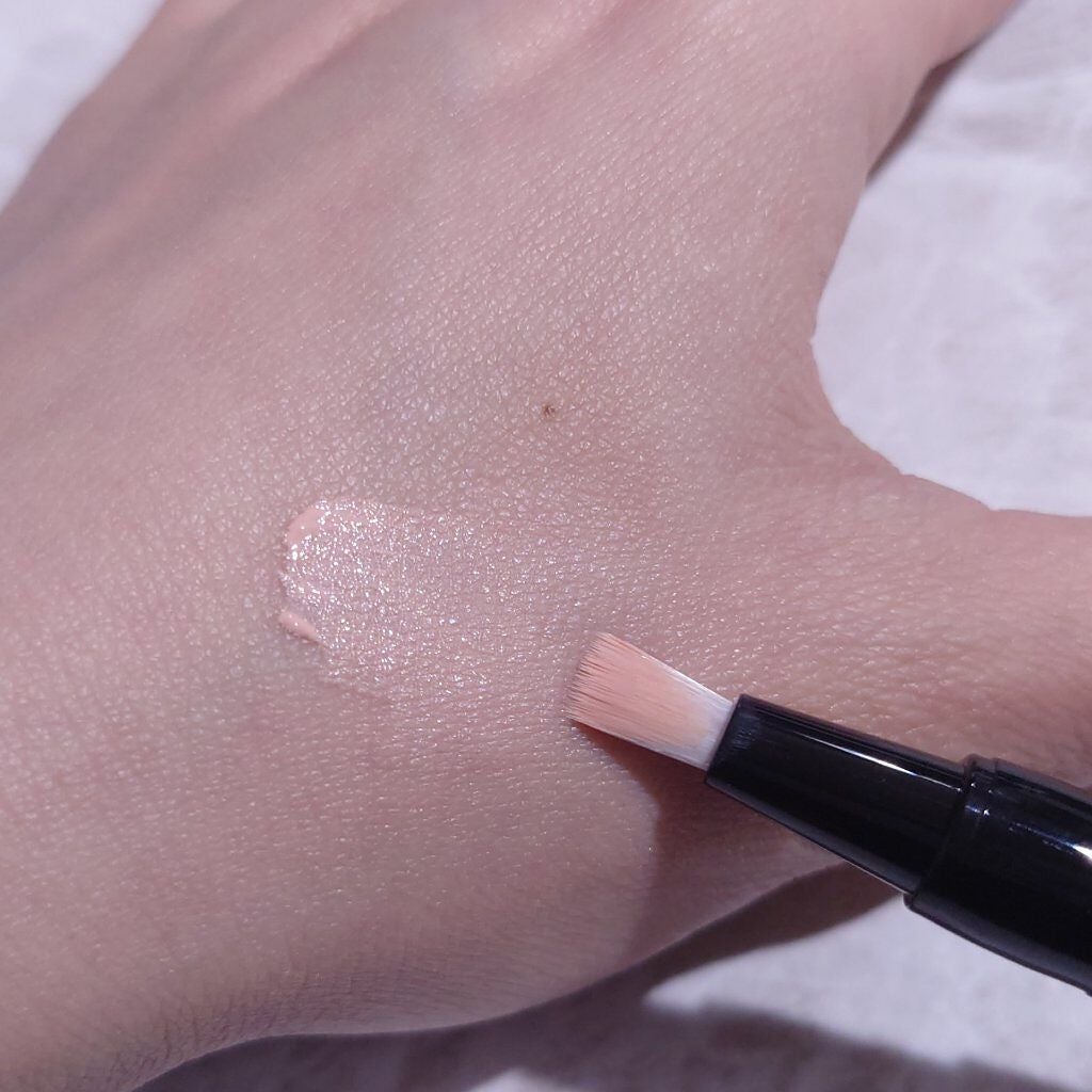 UR GLAM COVER&HIGHLIGHT CONCEALER/U R GLAM/リキッドコンシーラーを使ったクチコミ(4枚目)