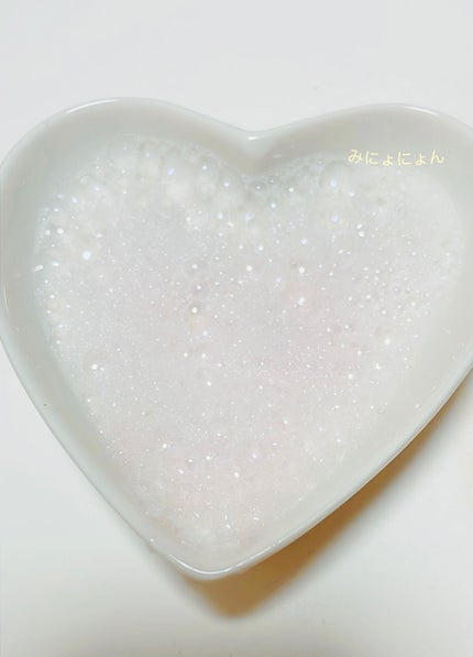 シャワージェル ストロベリー/THE BODY SHOP/ボディソープを使ったクチコミ(3枚目)