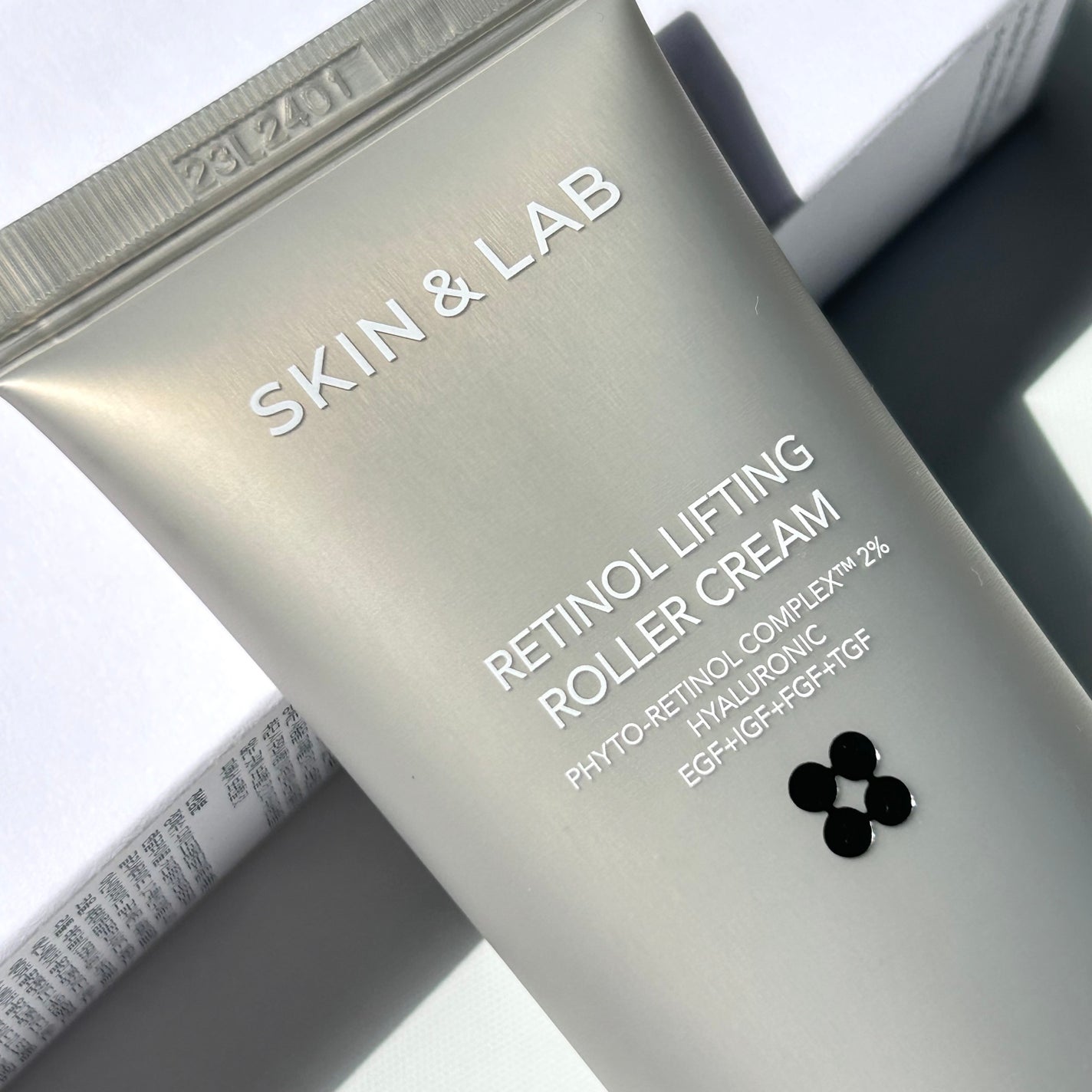 レチノールリフティングローラークリーム/SKIN&LAB/フェイスクリームを使ったクチコミ(5枚目)