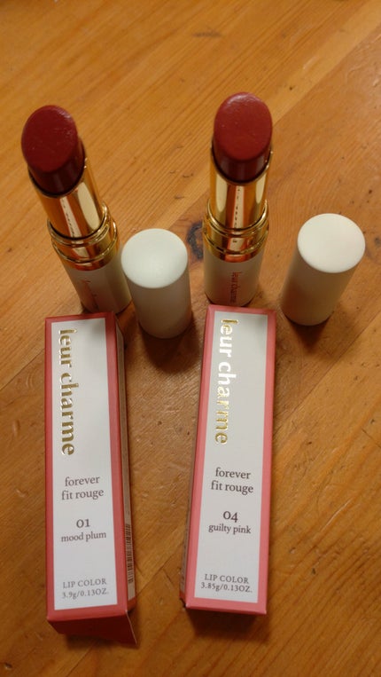 leur charme フォーエバー フィット ルージュのクチコミ「ルルシャルムのリップを公式では売り切れてたのでロフトのネットで購入しました😊
01ムードプラム.....」(1枚目)