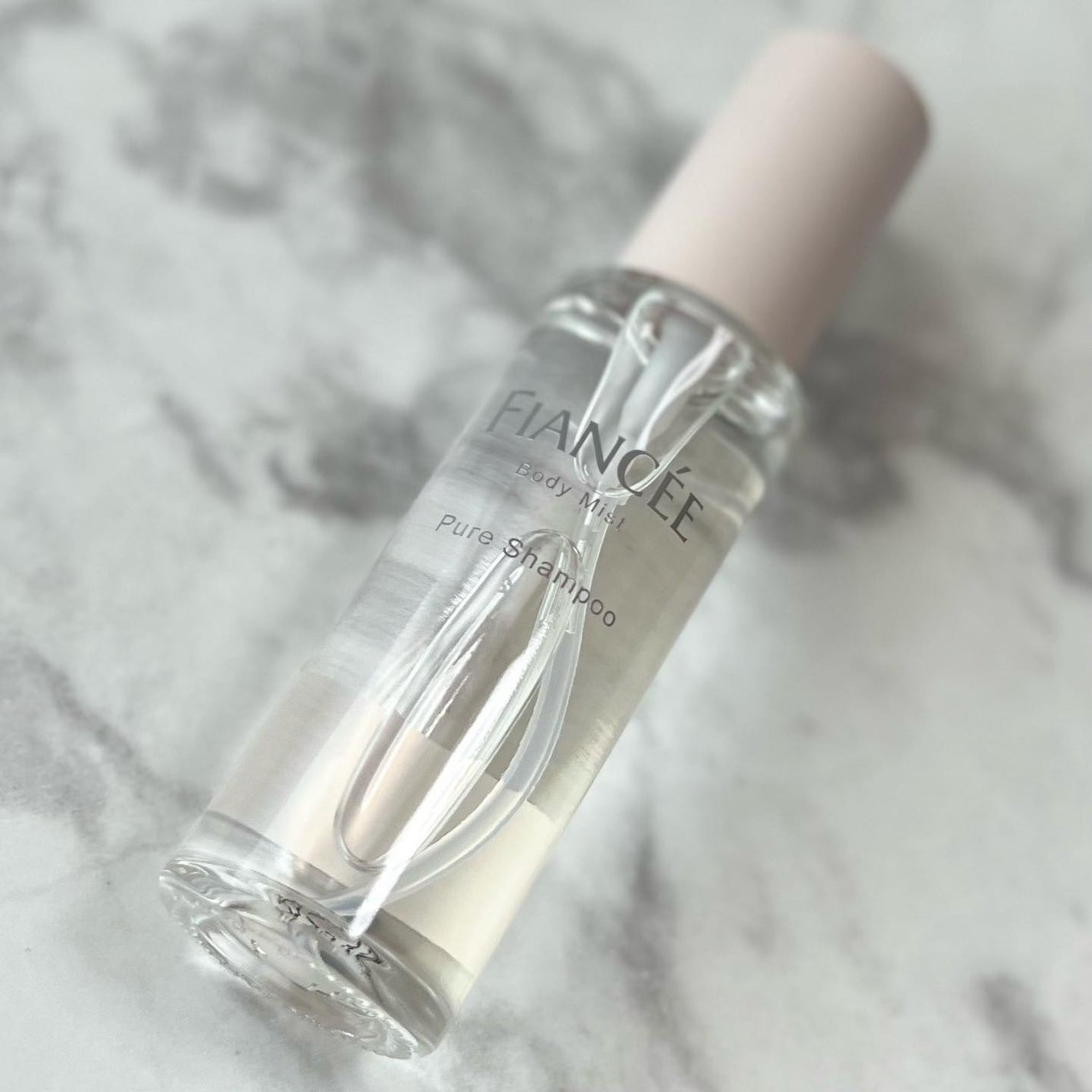 ボディミスト ピュアシャンプーの香り【パッケージリニューアル】/フィアンセ/香水(レディース)を使ったクチコミ(4枚目)