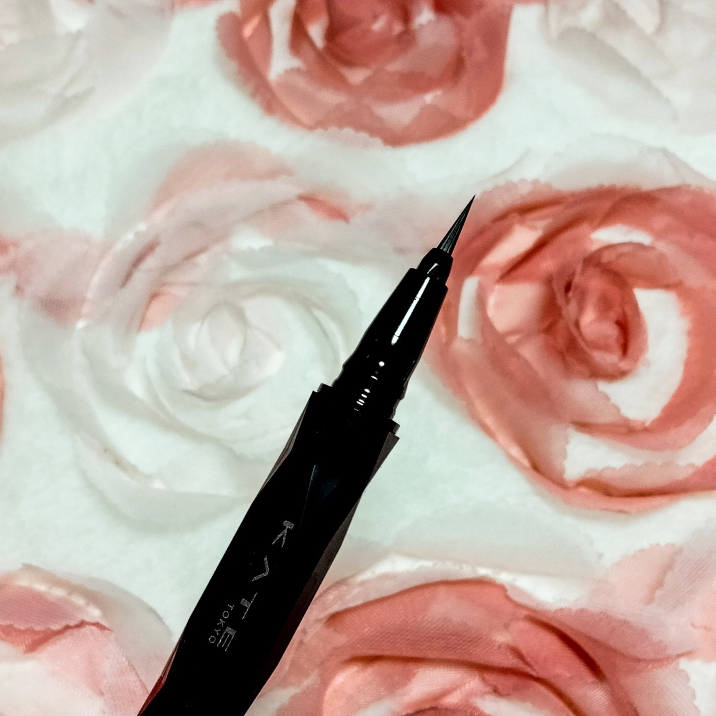 スーパーシャープライナーEX4.0/KATE/リキッドアイライナーを使ったクチコミ(3枚目)