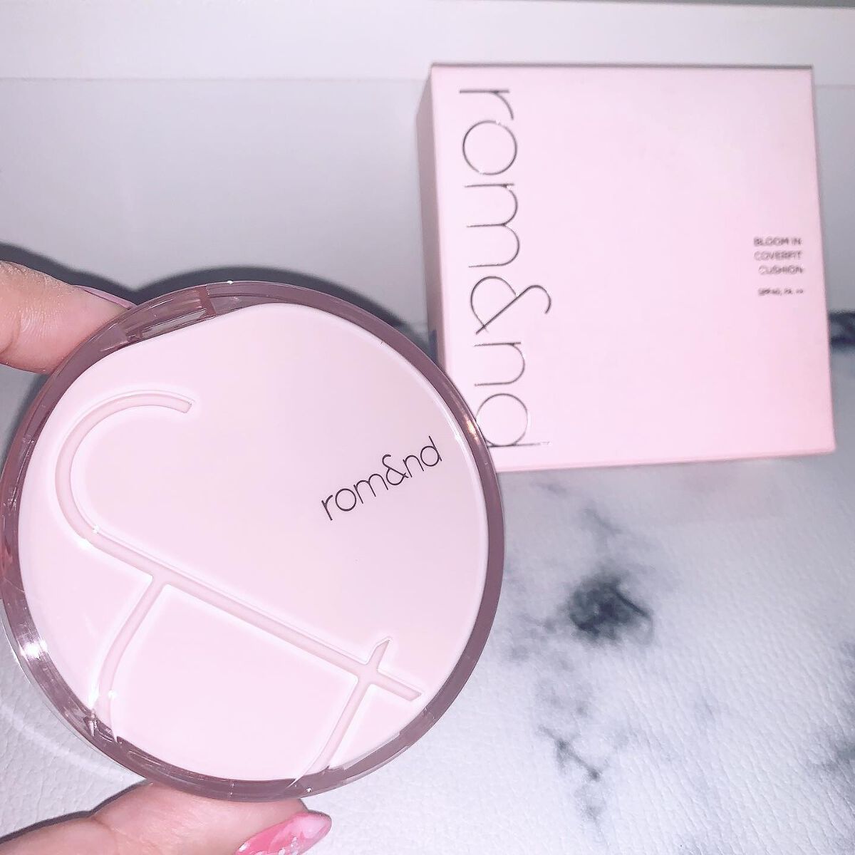 🌸🌸🌸

🇰🇷rom&nd🇰🇷
☑️BLOOM IN COVERFIT CUSHION🩷
(ブルームインカバーフィットクッション)
♡21N NATURAL
(SPF40/PA++)
【日本限定発売🌸】

日本人の肌に合う