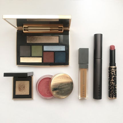 アイカラーパレット ホリデーリミテッド/Amplitude/アイシャドウパレットを使ったクチコミ(1枚目)