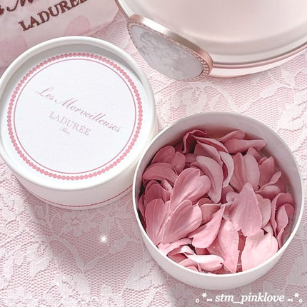 フェイスカラー サクラ/レ・メルヴェイユーズ ラデュレ/パウダーチークを使ったクチコミ(4枚目)