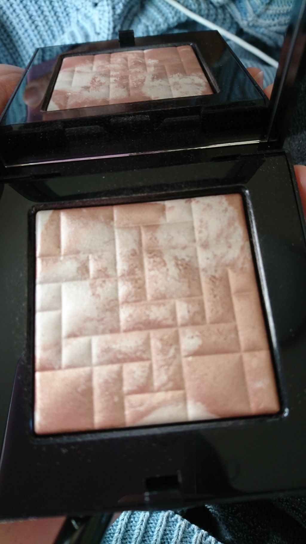 ハイライティング パウダー/BOBBI BROWN/パウダーハイライトを使ったクチコミ(2枚目)