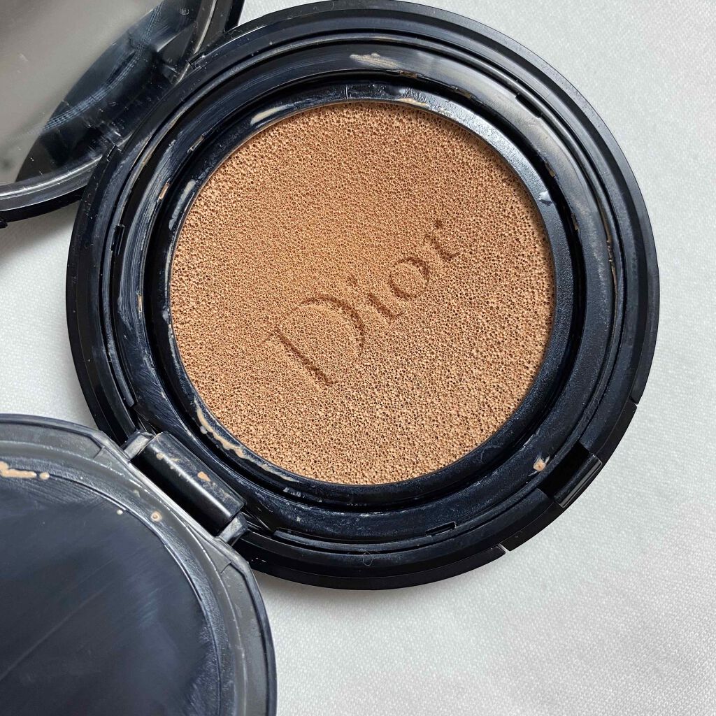 【旧】ディオールスキン フォーエヴァー クッション/Dior/クッションファンデーションを使ったクチコミ（2枚目）