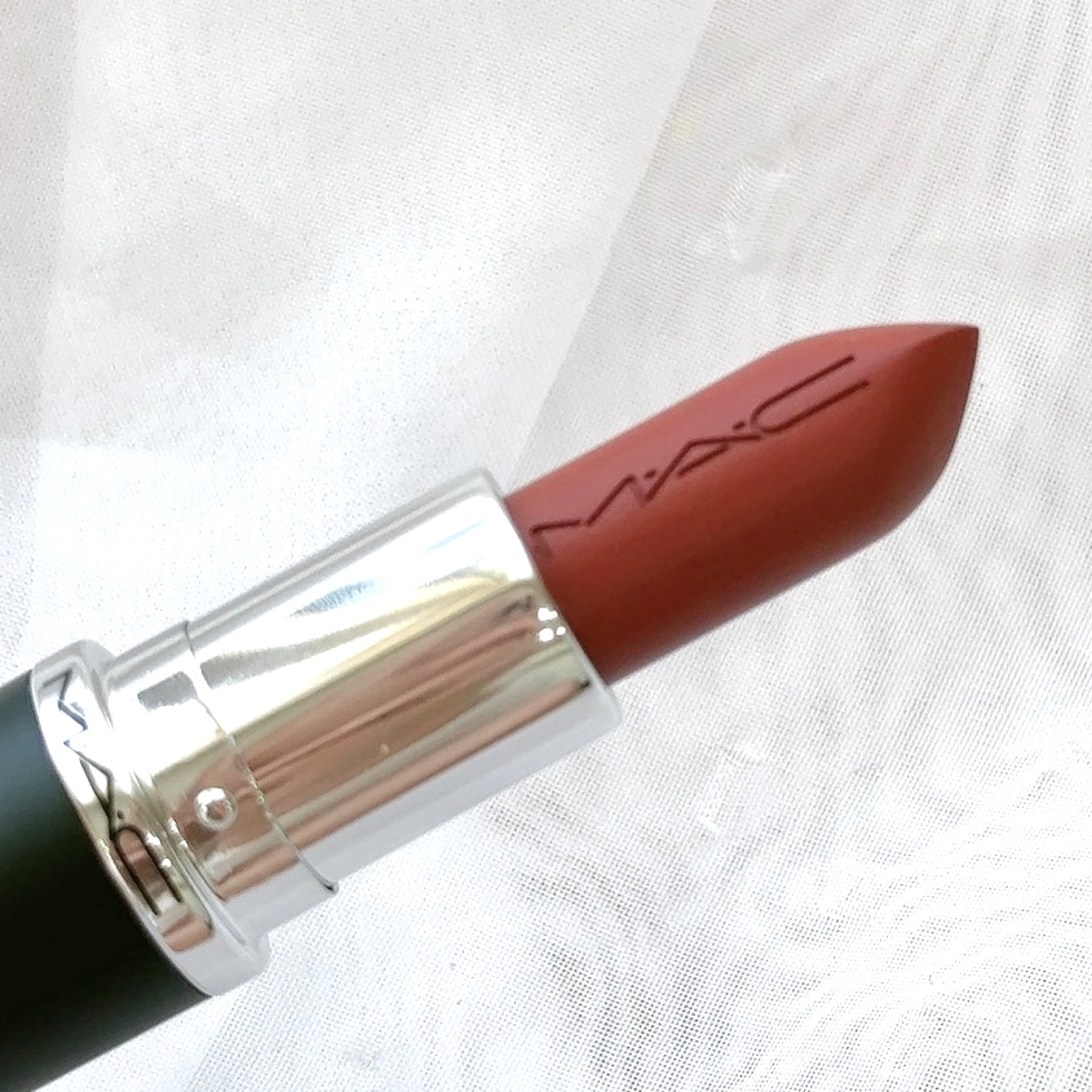 2024年秋新作口紅】マキシマル スリーク サテン リップスティック｜M