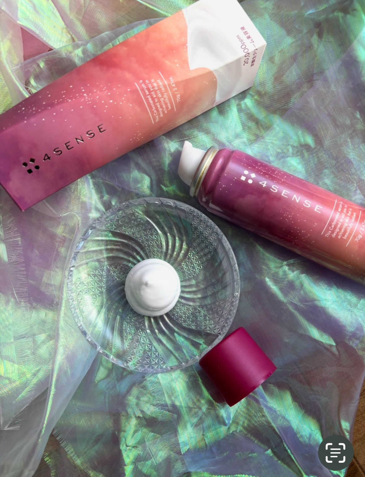 フォーセンス　炭酸生クリームセラム/4SENSE/美容液を使ったクチコミ（1枚目）