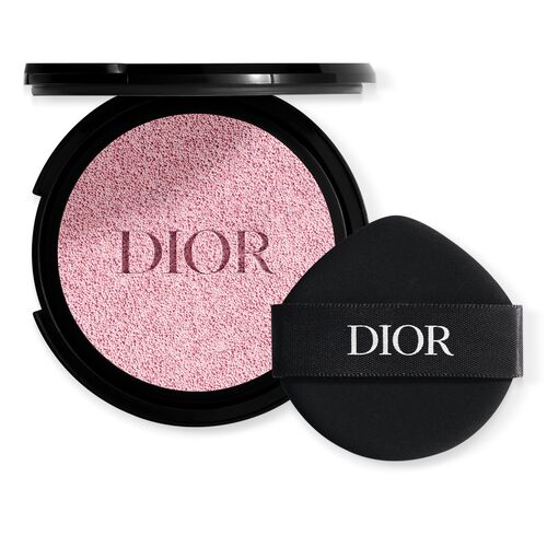 キ*ィ様 Dior クッションファンデーション ピンクケース付き キ*ィ様 Dior クッションファンデーション ピンクケース付き