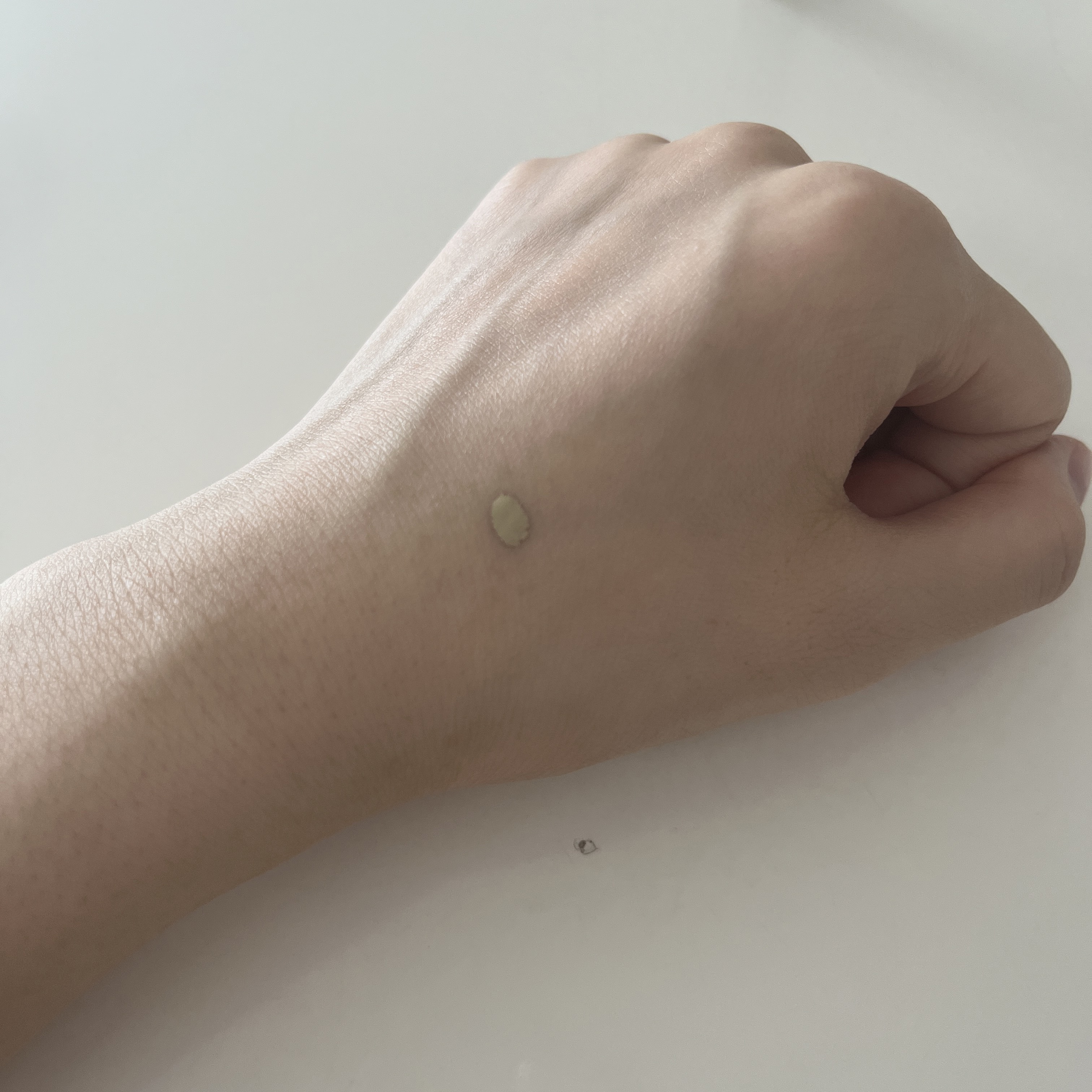 カバーパーフェクション チップコンシーラー/the SAEM/リキッドコンシーラーを使ったクチコミ（2枚目）