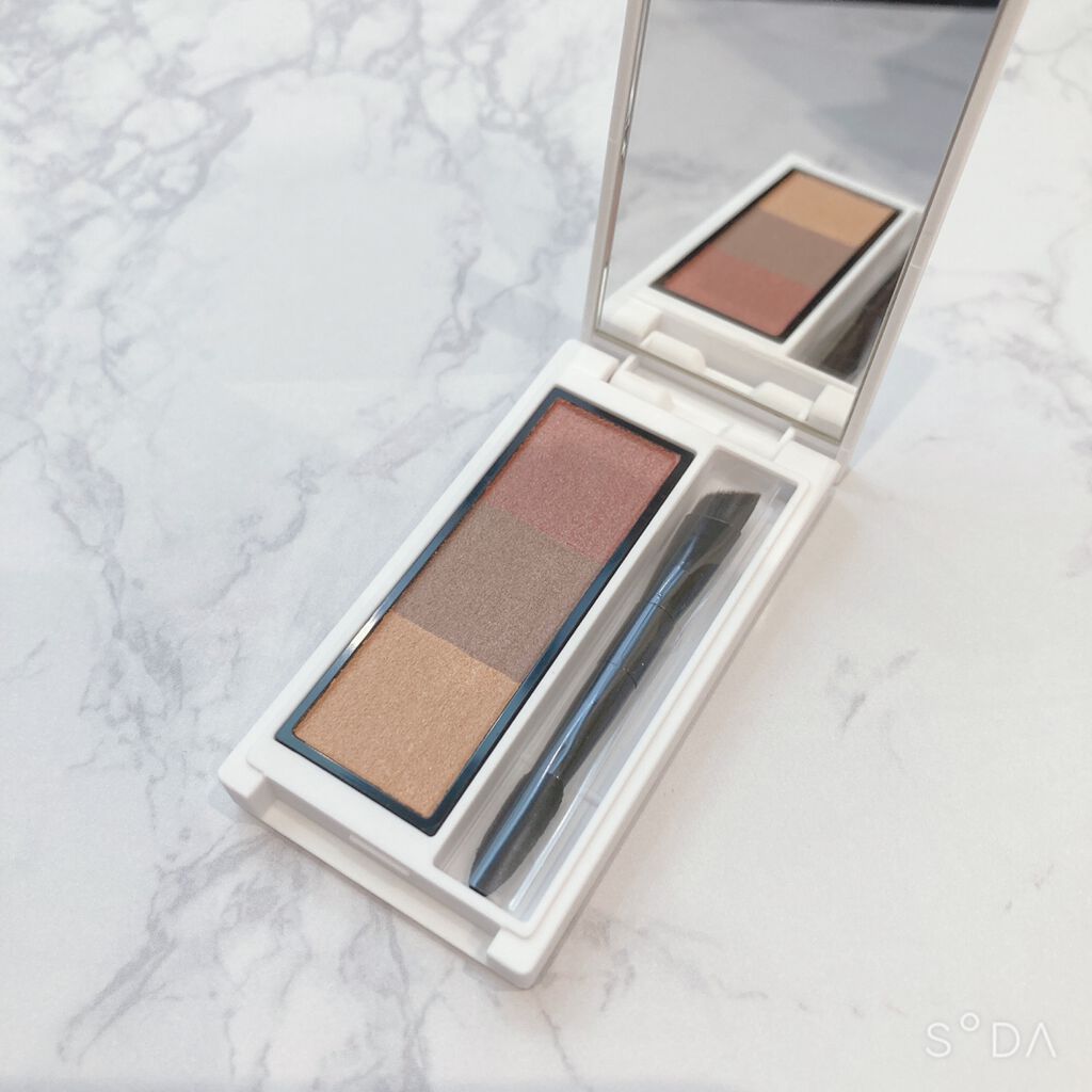 セルヴォーク インディケイトアイブロウパウダー EX01 クリムゾンブラウン/Celvoke/パウダーアイブロウを使ったクチコミ（1枚目）