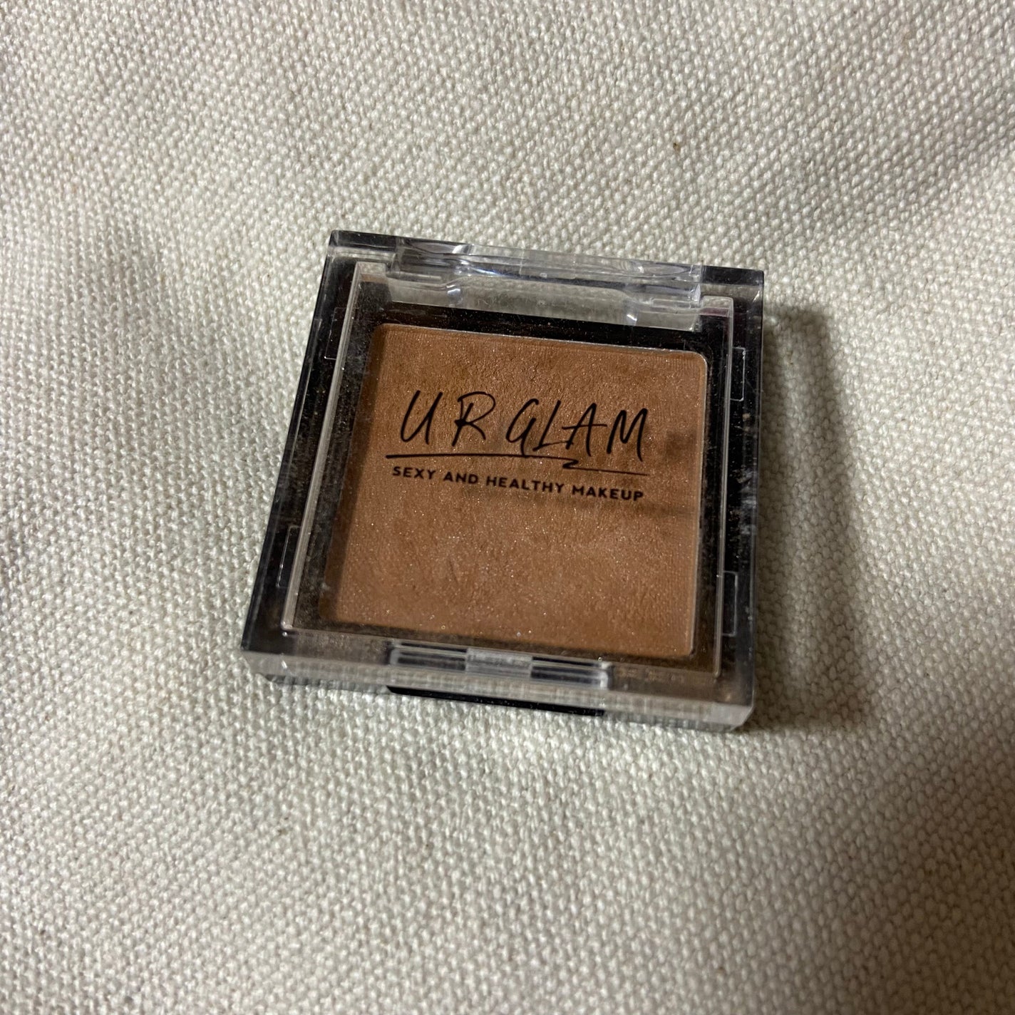UR GLAM POWDER EYESHADOW/U R GLAM/単色アイシャドウを使ったクチコミ(1枚目)