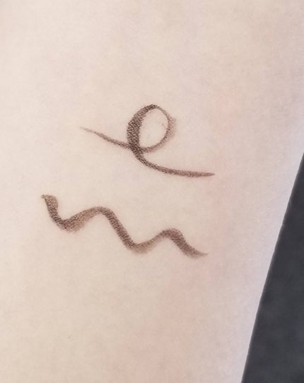 シルキーリキッドアイライナーWP/D-UP/リキッドアイライナーを使ったクチコミ(4枚目)