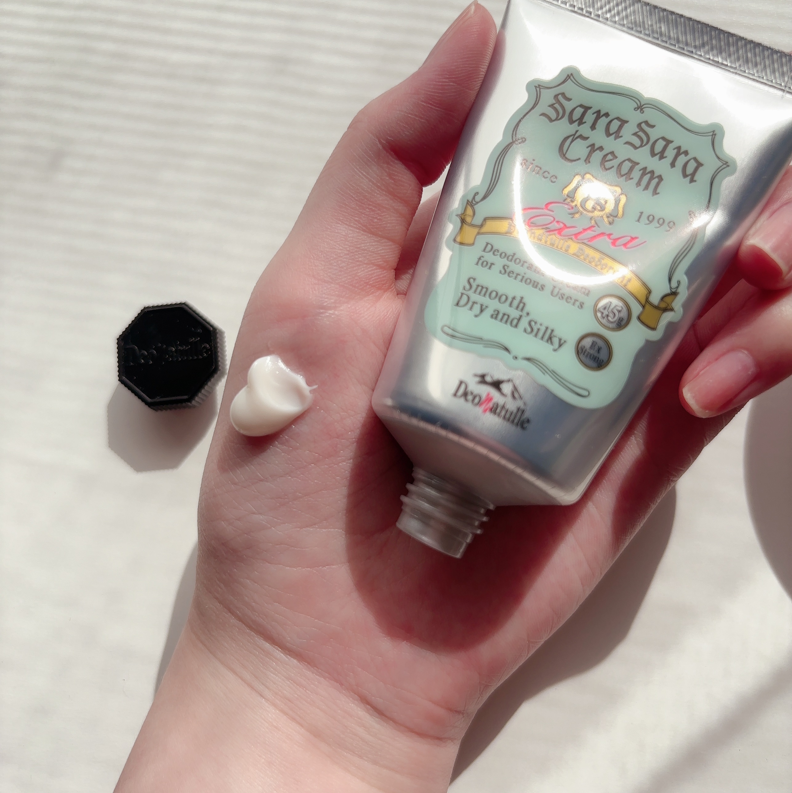 薬用さらさらデオドラントパウダー/デオナチュレ/デオドラント・制汗剤を使ったクチコミ（3枚目）