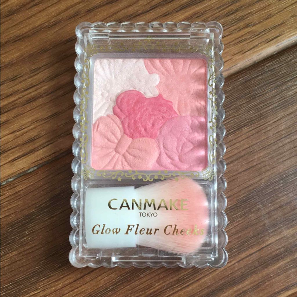 グロウフルールチークス/キャンメイク/パウダーチークを使ったクチコミ(2枚目)