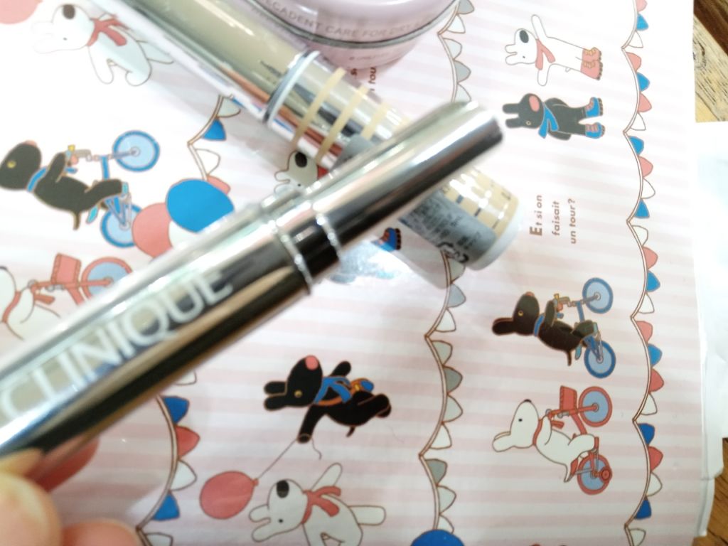 CLINIQUE イーブン ベター スポッツ コンセントレート コンシーラー 21のクチコミ「17年頃購入なので、2019年ベストコスメではないですが

検索結果通りの感想ですが、伸びが良.....」（1枚目）