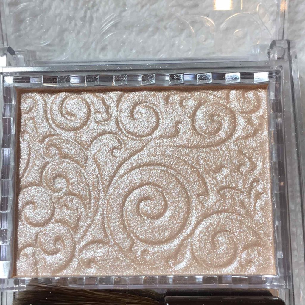 パールグロウハイライト/CEZANNE/パウダーハイライトを使ったクチコミ（3枚目）